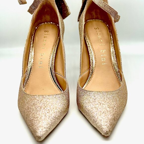 Gianni Bini Champagne Gold Glitter Bow Pumps | Size 6 - Picture 1 of 5